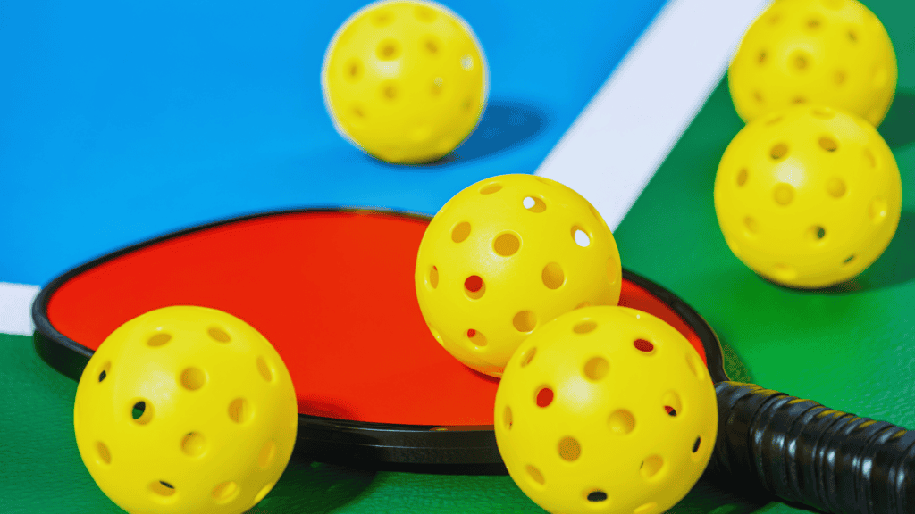 Major League Pickleball Issues New Paddle Color Regulations